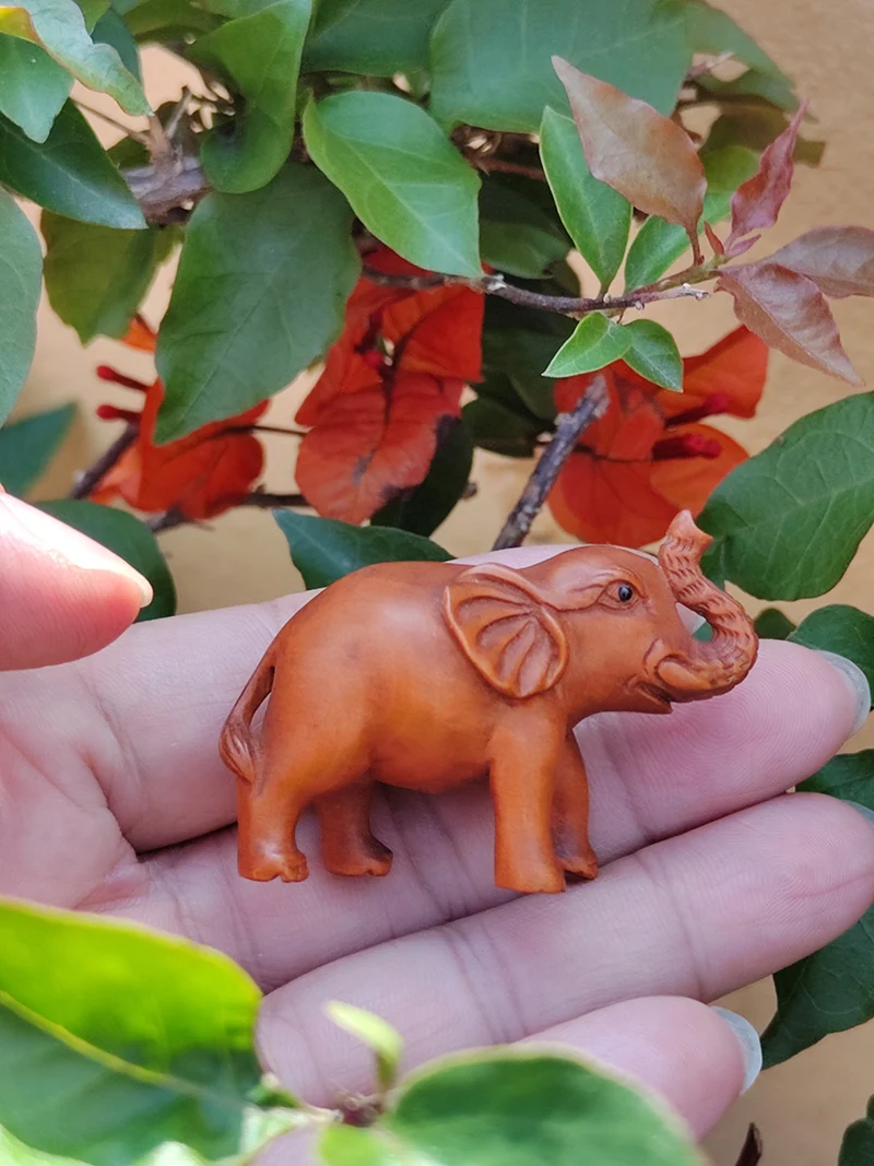 

GX918 - 20 Years Old 2" Hand Carved Boxwood Netsuke Figurine - Elephant