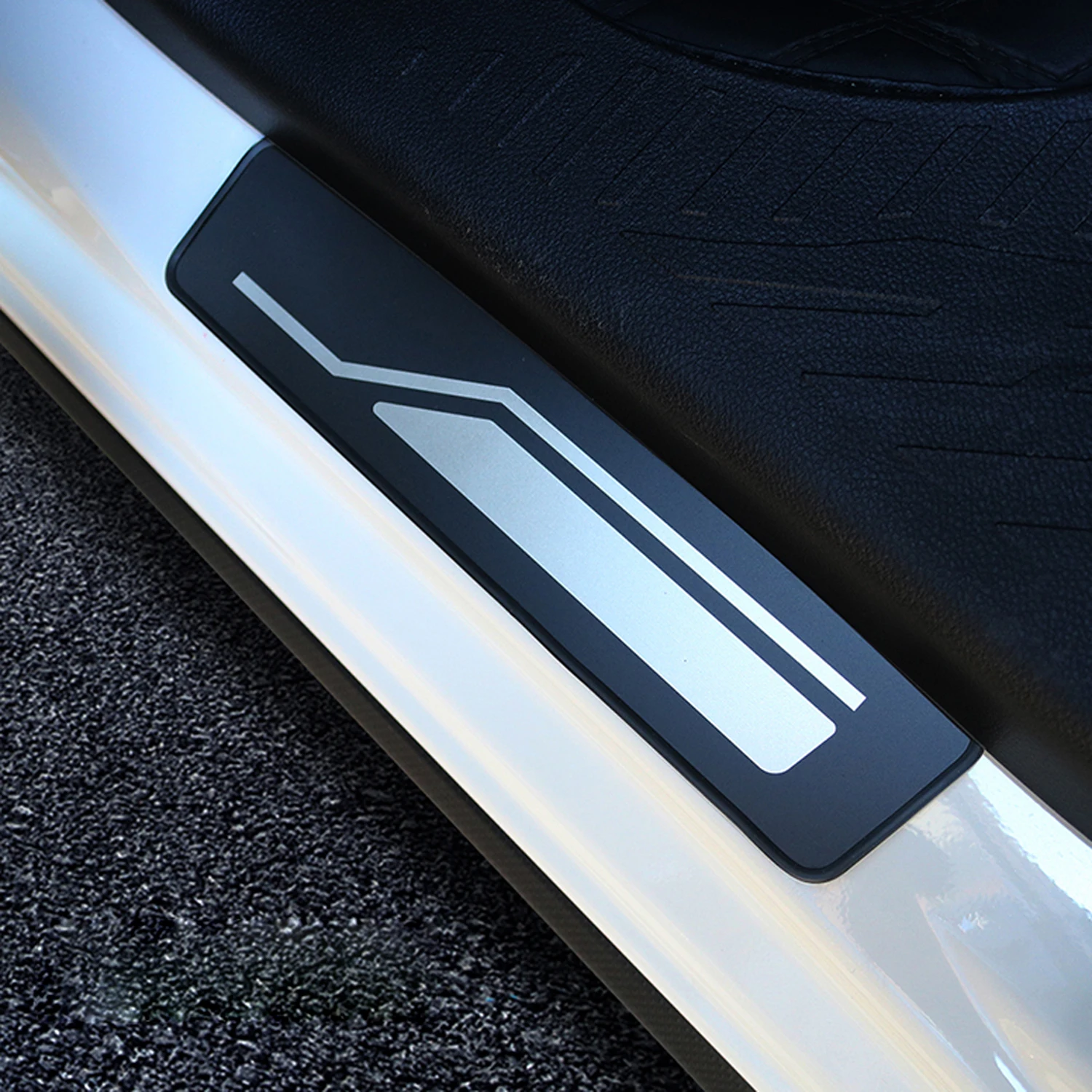 

For Subaru Crosstrek GU 2024 2025 Car Door Sill Outer Protector Steel Black Entry Guards Threshold Scuff Plate Overlay Cover 4PC