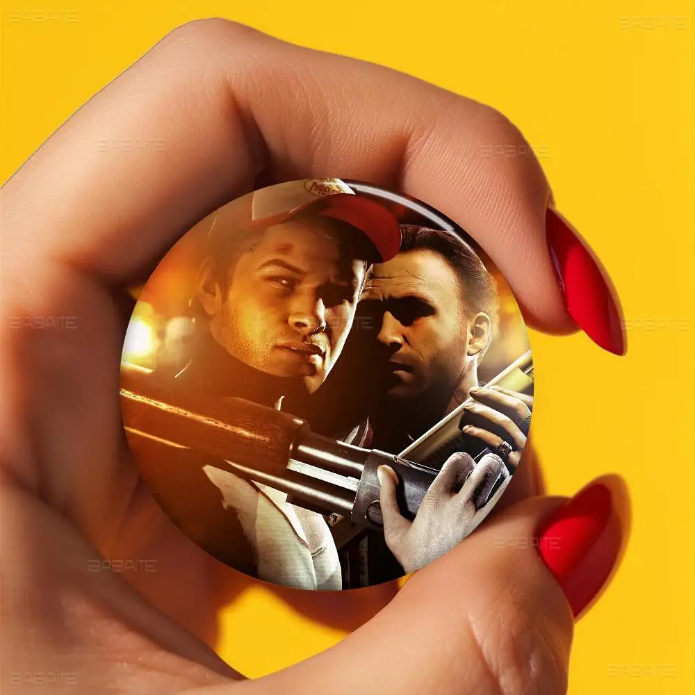 Action Game L-Left 4 Dead Creative Pins Funny Round Snap-in Brooch Badge Backpack Hat Accessories Jewelry Gifts for Friend