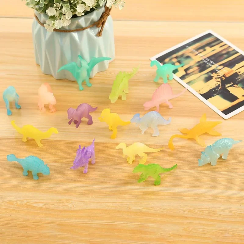 16pcs/set Mini Luminous Jurassic Noctilucent Dinosaur Toys Glow In The Dark Dinosaurs Baby Boys Gift for Children Novelty Model