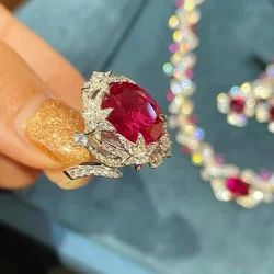 Bellux 925 Sterling Silver Gold-plated Fine Jewelry Luxury Pigeon Blood Red Synthetic Diamond Ruby Star Ring