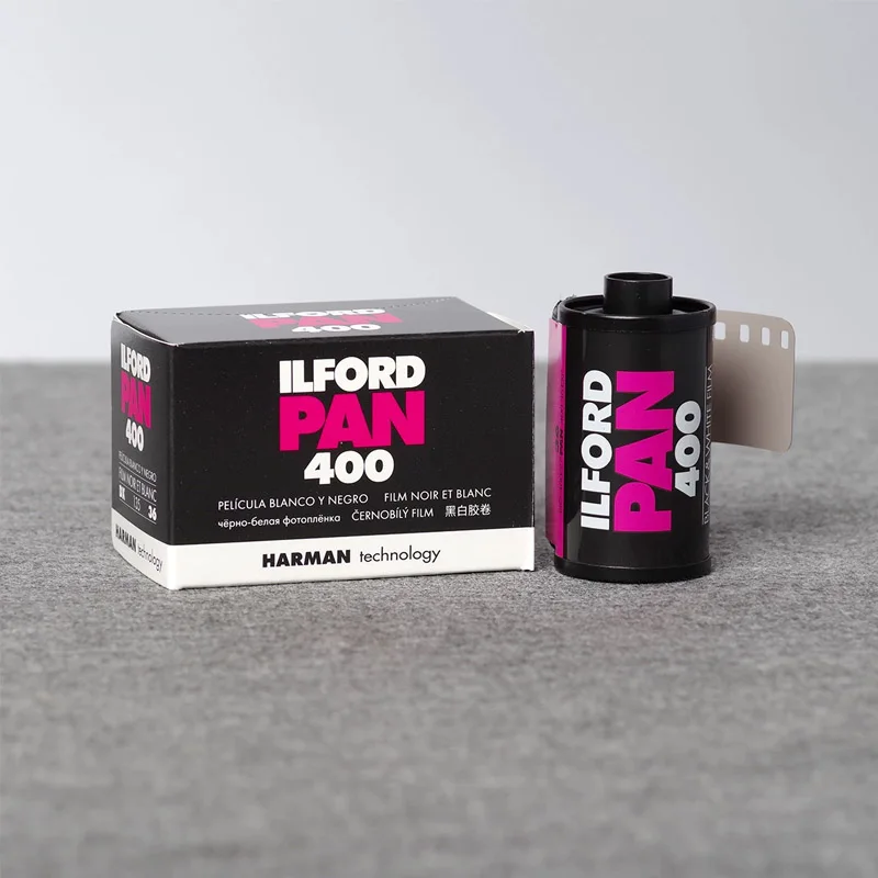 in Stock ILFORD 135 Pan B&W 400 Negative Film For 135 Film Camera Black And White Film 35mm 36 Exposure Per Roll Expiration：2028