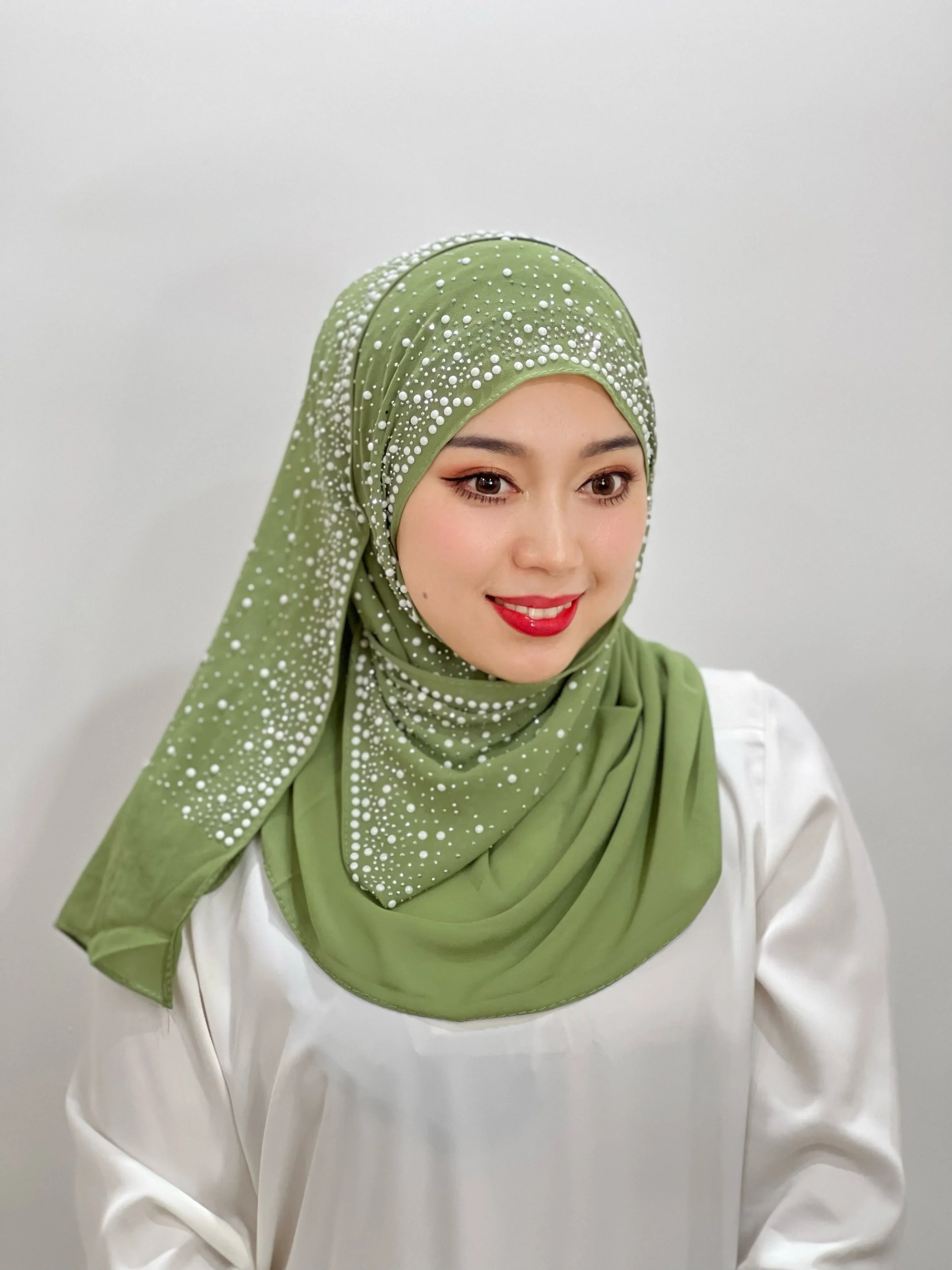 Turki Warna Solid dengan Payet Berlian Selendang Turban Jubah Bor Turban Wanita Syal Rajutan Muslim Syal Persegi Sorban Instan