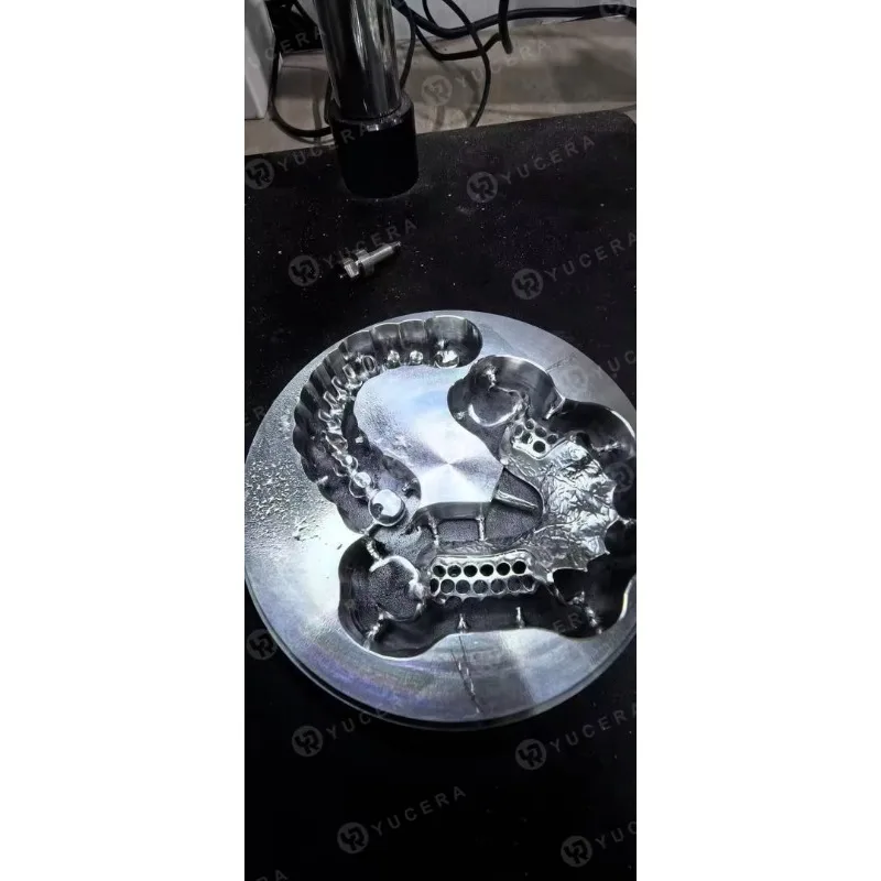 YUCERA Dental Titanium Alloy Milling Equipment YRC-8S Implant Grade CAD/CAM Dedicated