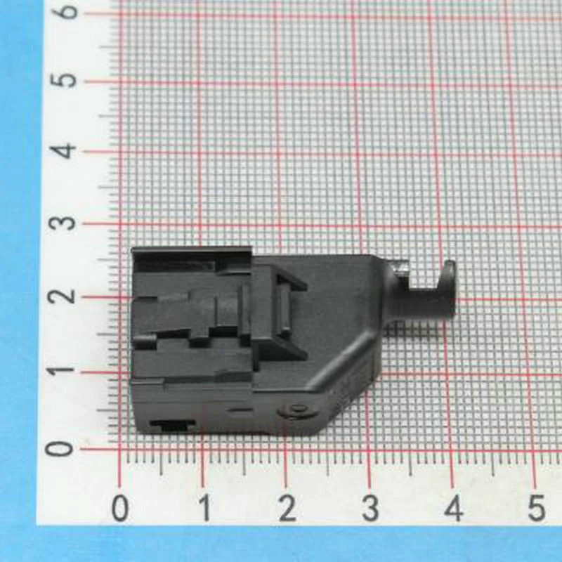 20PCS Original Connector 1534096-1 For Car Smart Electronic Devices Automobile black shell