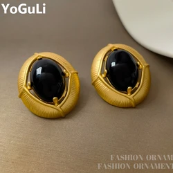 Retro Jewelry Vintage Temperament Black Color Glass Stud Earrings For Women Fashion Accessories Hot Selling