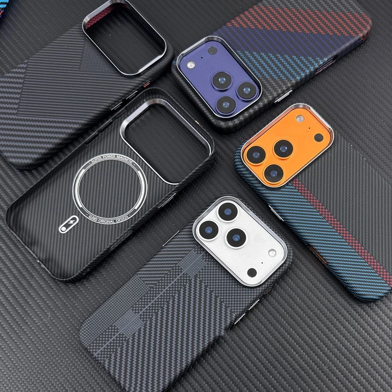 Metall-Objektiv für MagSafe Mattierte Hülle für iPhone 17 18 Pro Max 16 15 14 13 Carbonfaser-Textur Kabelloses Laden Matte PC-Abdeckung – Detail 14