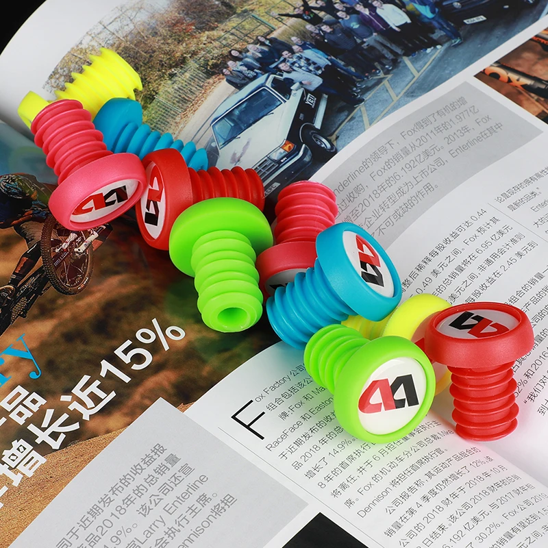 WEST BIKING Bicycle Handlebar End Plug Universal Rubber Bar End Cap Anti Slip Wear Resistant Colorful Handlebar Stopper