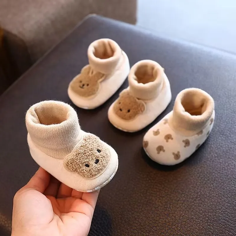 Autumn and winter baby cloth shoes 0-1 years 3-6 months old baby baby soft-soled baby walk newborn baby shoes