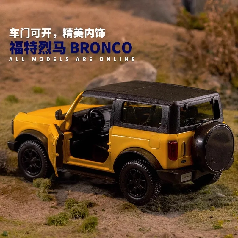

1:36 Ford bronco off-road vehicle alloy car model It is suitable for collection and as a birthday gift for friends