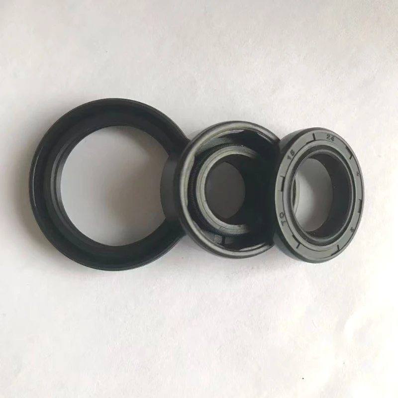 10 Pcs TC Double Lip Oil Seal Ring NBR Rubber ID 22mm x OD 30/32/35/36/37/38/40/42/45/47mm x 5/7/8/10mm