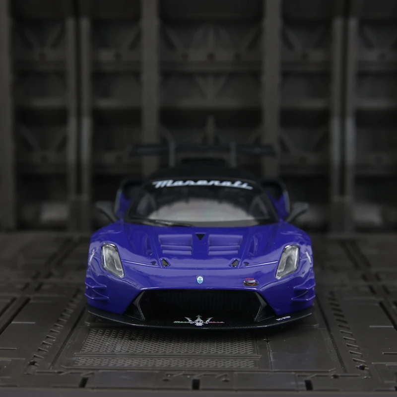 

1:24 simulation Maserati GT2 Rally Car Alloy Model doors on both sides that can be opened rich in details, finely crafted
