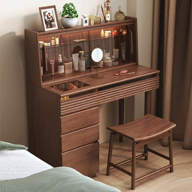 خزانة من خشب الجوز الأسود البسيط من الشمال #1