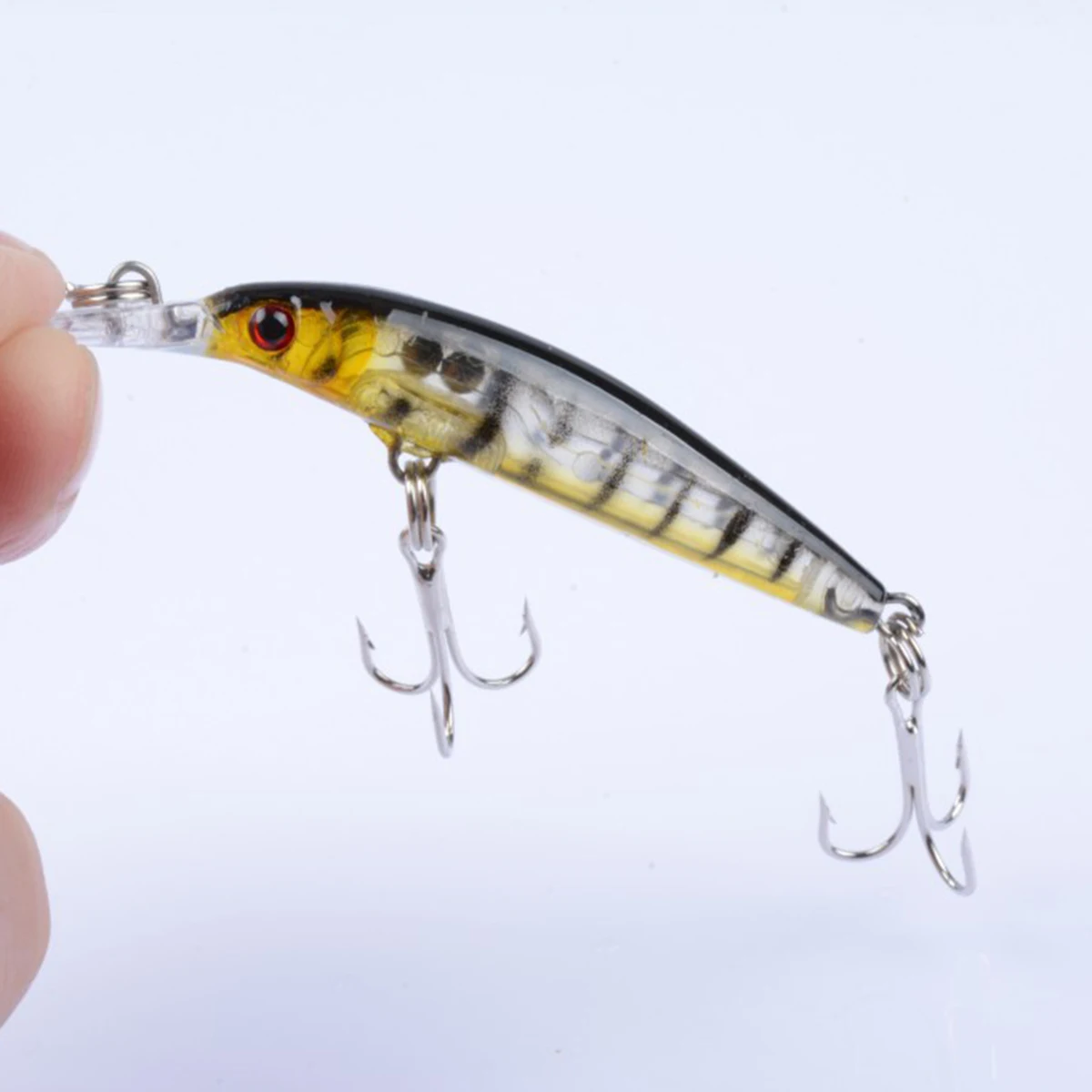 

4pcs Fishing Lures Hard Bait for Freshwater Bass Saltwater Baits Reusable Life Like Fish Shape Tackle Accessories