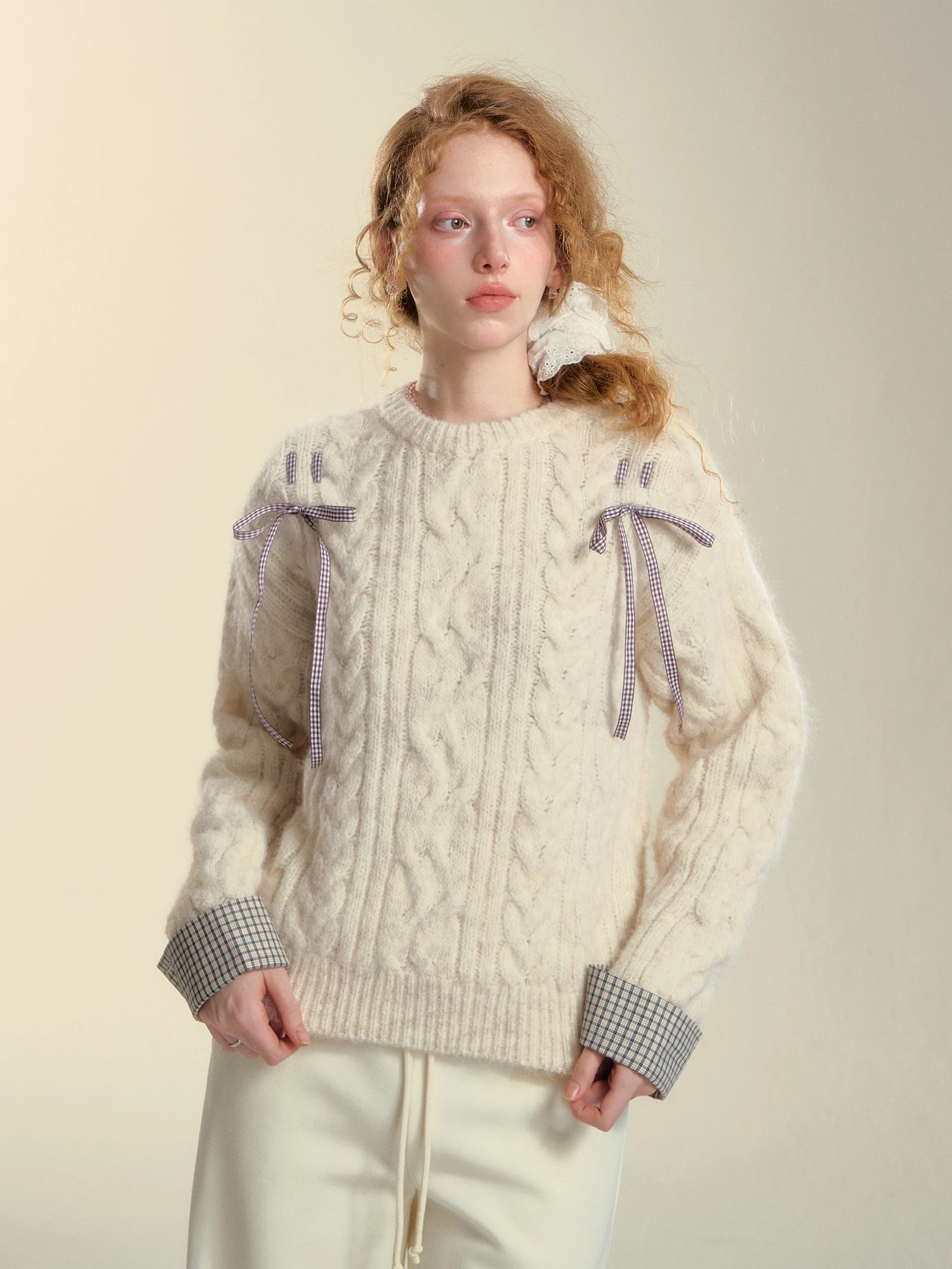 

Женский вязаный свитер SOMESOWE в клетку с капюшоном и шнурком, свободного кроя, с длинными рукавами, стандартной длины, весенняя мода