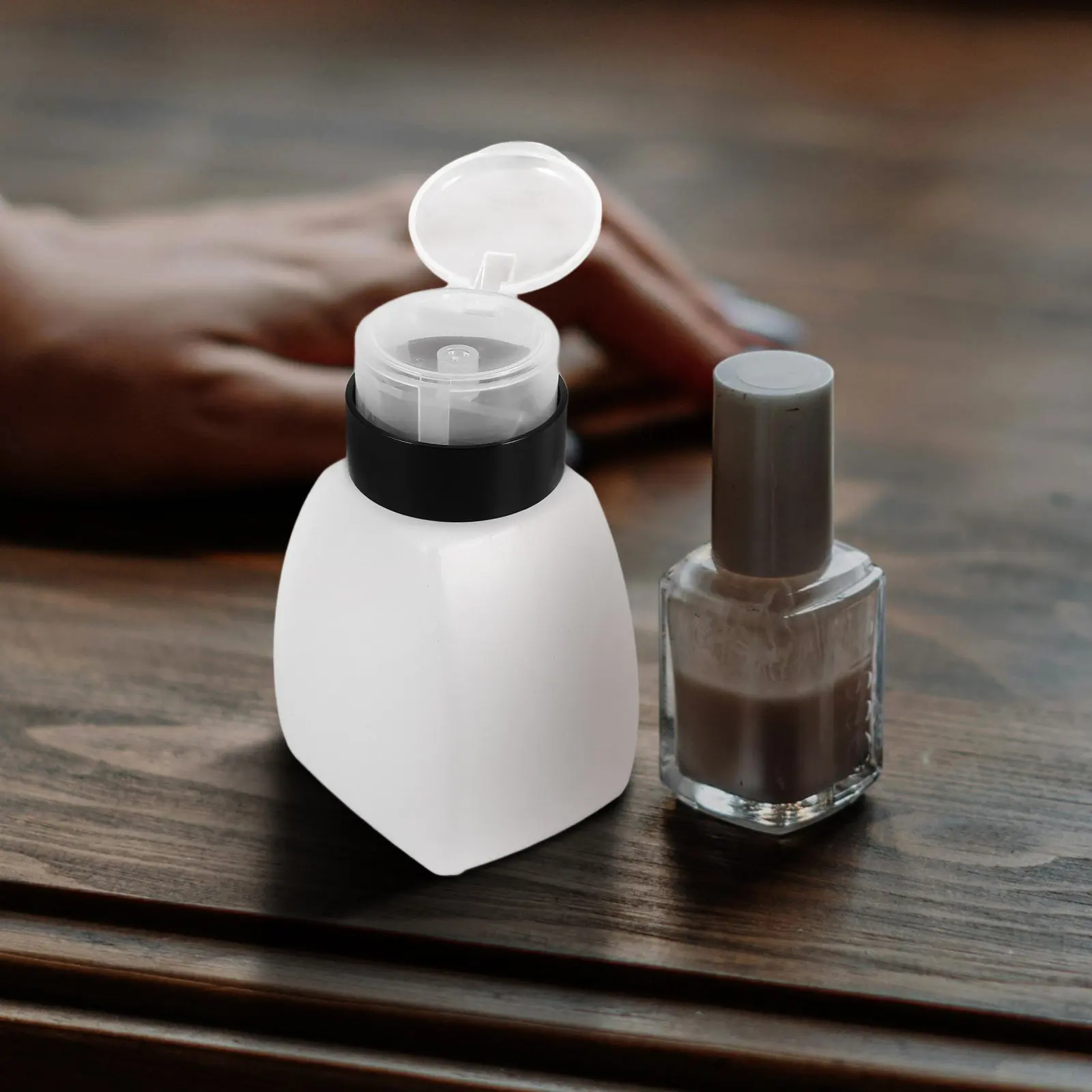 

Набор из 2 прозрачных многоразовых флаконов-диспенсеров с помпой для жидкостей: для снятия лака, косметических средств, маникюрных принадлежностей, портативные, пустые