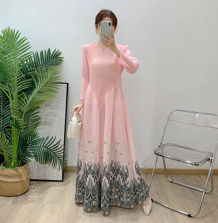 مياكي نمط مطوي فستان للنساء 2025 صيف جديد المرأة فضفاضة كبيرة الحجم الطابق شنت المرأة فانوس مطبوع تنورة #6