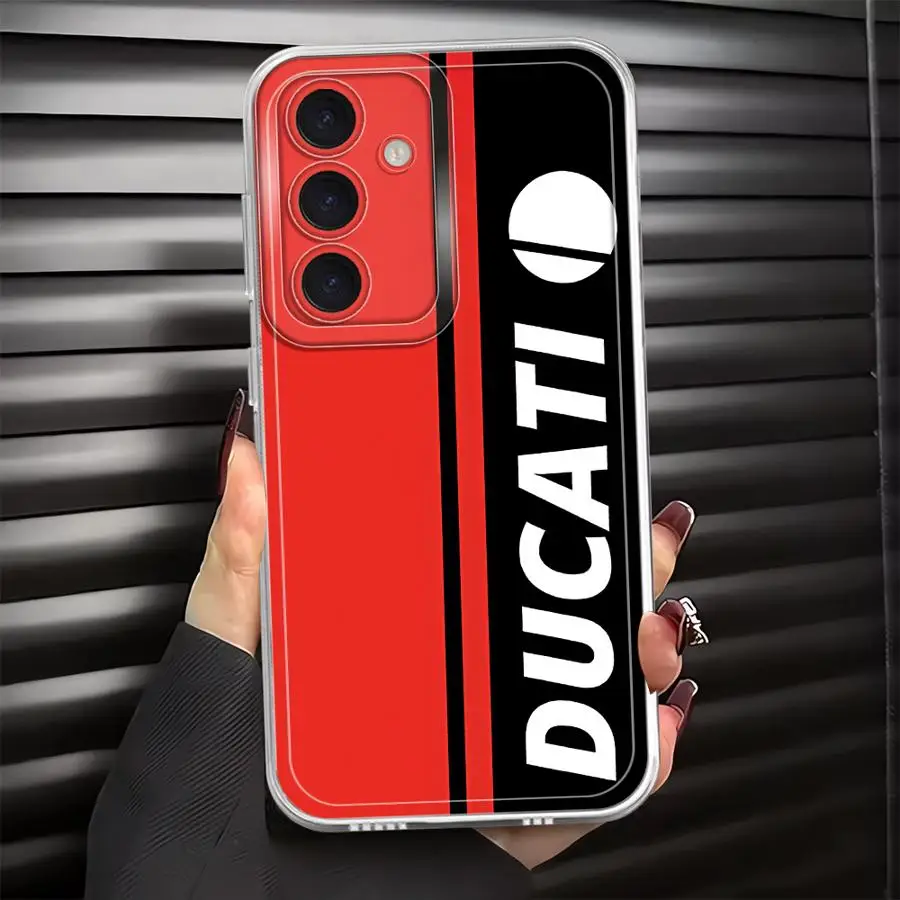 Etui na telefon Samsung Galaxy A36 A13 A14 A15 A56 A73 A54 A34 A35 A55 A23 A25 A33 A26 A24 z motywem motocykli karbonowych DD-ucatiS, miękkie. — zdjęcie produktu 3