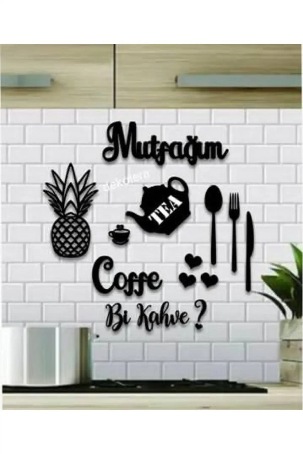 

Pineapple Set Kitchen Wall Decor Süsü Pineapple: 17x10 cm Teapot: 12x10 cm Kitchen: 21x7 cm Fork, Spoon, Knife: each 14 cm