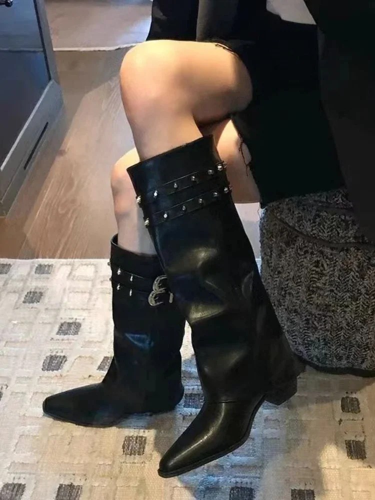 

Кожаные длинные сапоги в стиле ретро с шипами для женщин, демисезонные готические шикарные и элегантные Y2k Goth косплей, женские туфли до колена из искусственной кожи