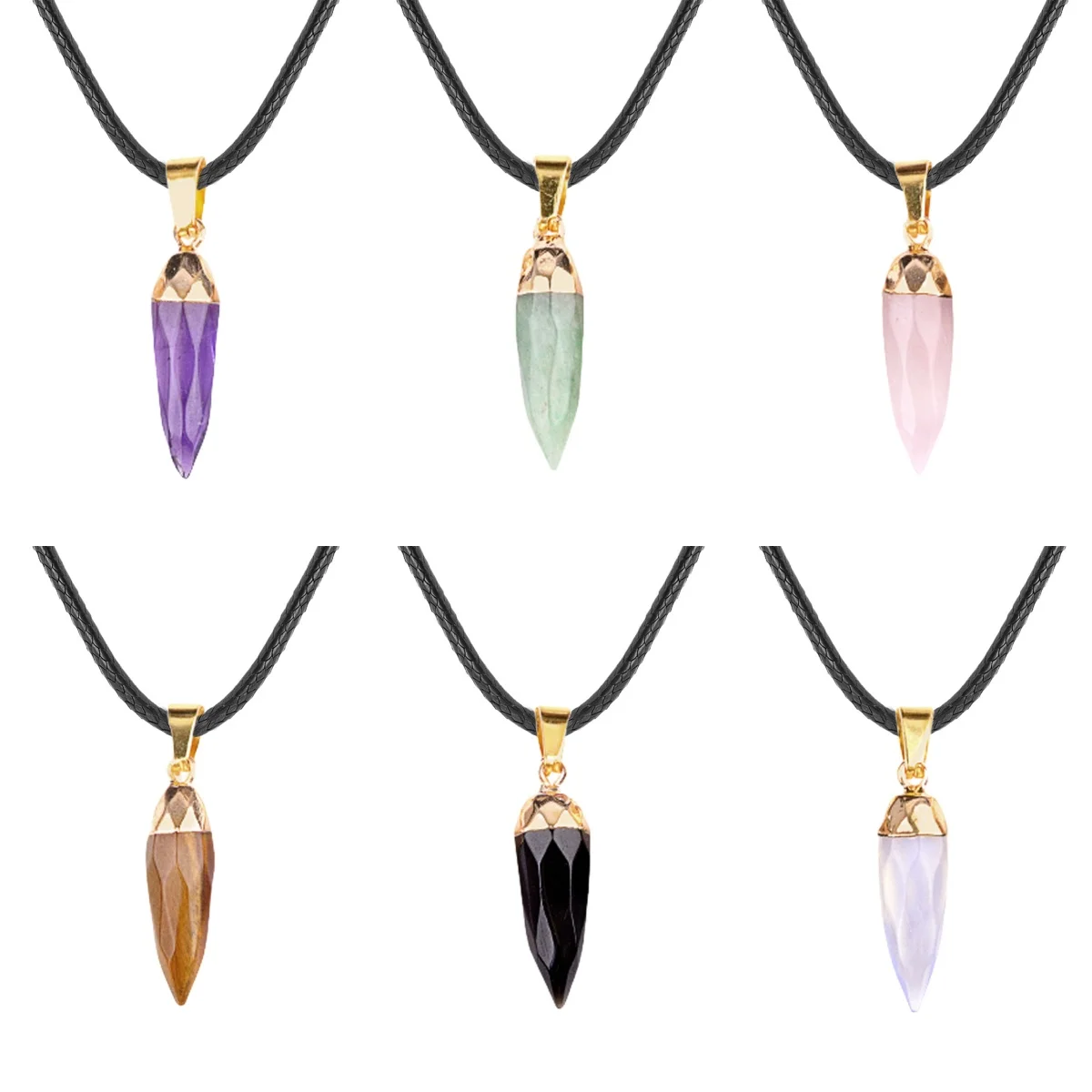 

Fashionable Chili Shaped Natural Stone Pendant Necklace Gold-Plated Personalized Princess Diamond Stone Rope Chain Necklace Gift