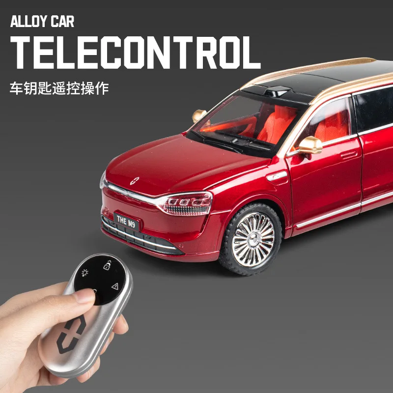 1:24 M9 SUV Model Symulacyjny z Odlewu Stopu, Pojazd na Nową Energia z Pilotem, Zabawka ze Stopu, Samochodzik dla Dzieci, Prezent