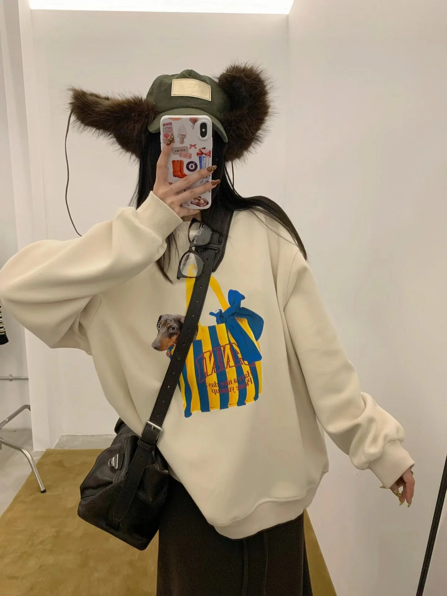 

CHICYAN Ретро-свитшот с мультяшным принтом, длинными рукавами и круглым вырезом, свободного кроя, в американском стиле, женская футболка, осенняя новинка