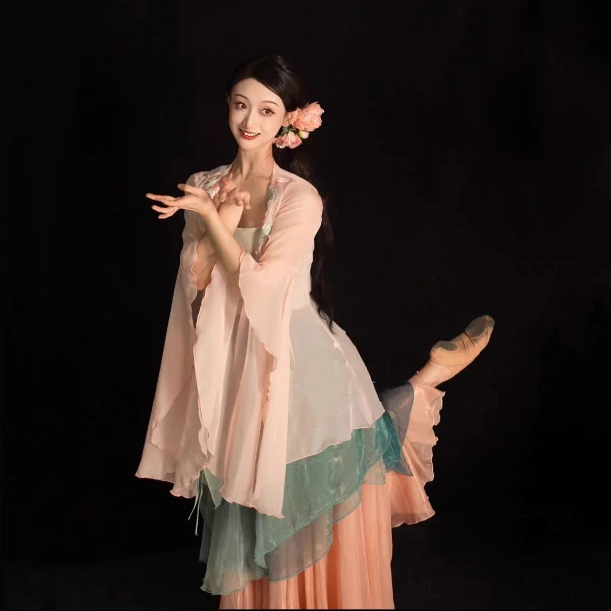 

Classical Dance Practice Suit Embroidery Gradually Green Gauze Dance Chinese Dance Performance Dress women's Big Swing Skirt