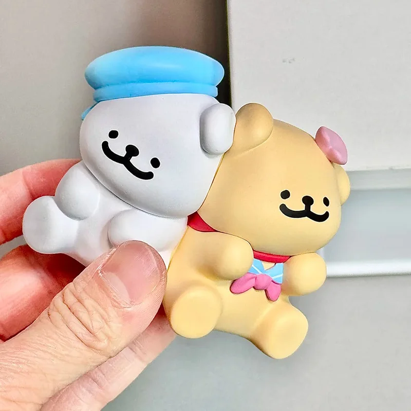 Miniso خط الكلب رومانسية زهر الكرز سلسلة صندوق أعمى أنيمي الطرفية الشكل سطح المكتب زينة زخرفية بولي كلوريد الفينيل هدية عيد