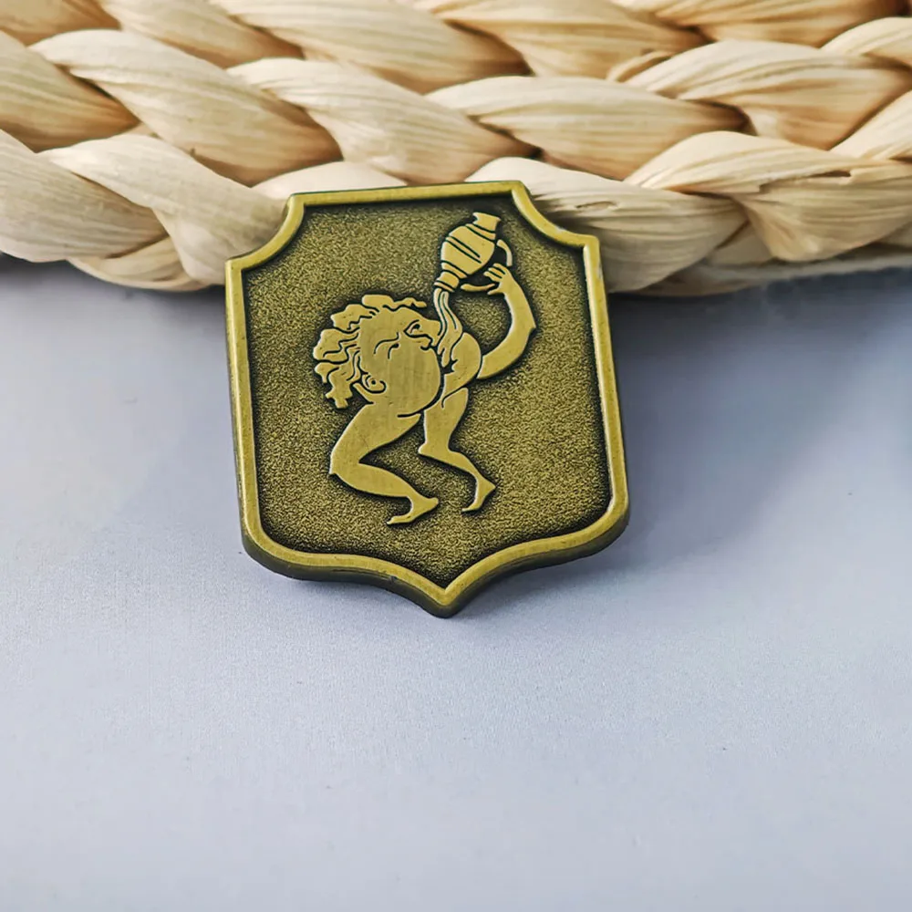 The Hole Tavern Brooches Kingdom Come Deliverance 2 Enamel Pins Retro Shield Metal Badge for Clothes Backpack Lapel Pin Gift