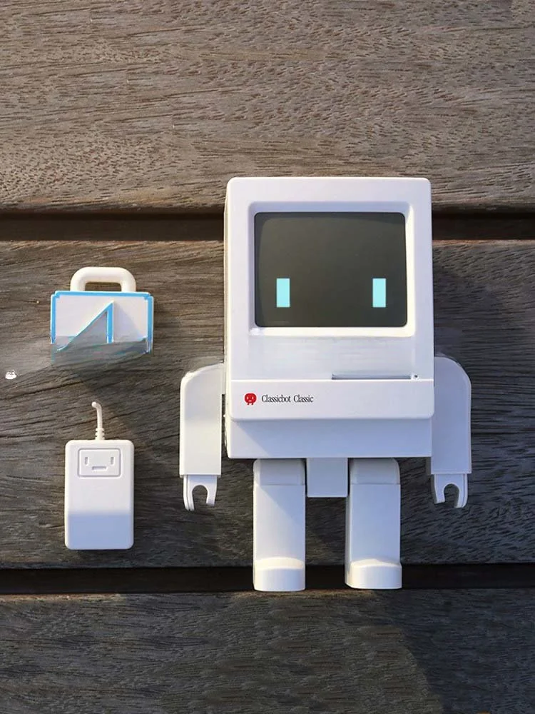 Classic Retro Macintosh Computer Robot Classicbot Desktop Decoration Computer Desk Hand Office Boy