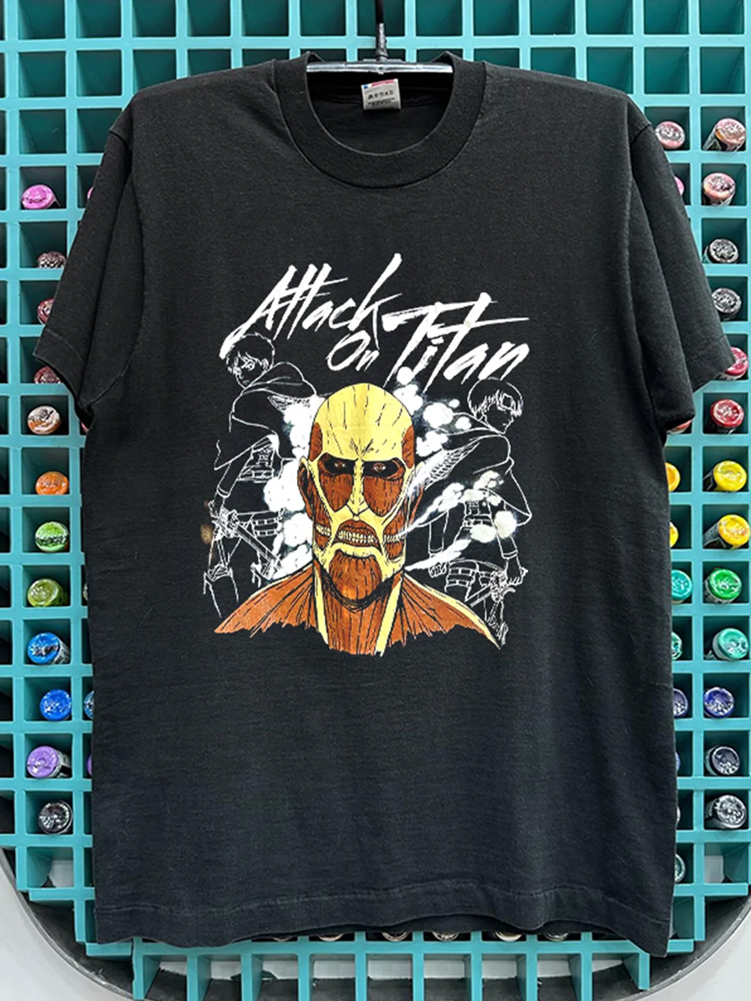 進撃の巨人テーマ半袖tシャツレトロアメリカンアニメストリートスタイルシックヒップホップユニセックス半袖コットンラウンドネック