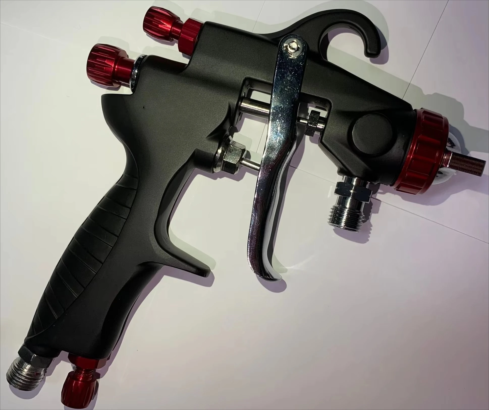 Pistola de pulverização de cabeça única Item LYH-MF-71 Nova atualização de pistola para pintura de trabalho de carro Nano Chrome Pistola de pulverização