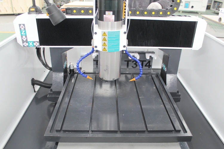 6060 ATC Router Cnc Metal Engraving Machinery Mould MIni Milling Cnc Machine For Steel