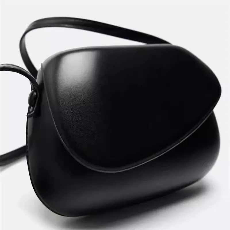 Small Leather Saddle Armpit Bags for Women 2024 Summer Chain Shoulder Crossbody Bag Ladies Vintage Underarm Handbags bolsa