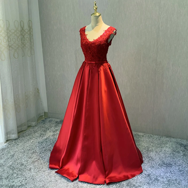 

Evening Dress Shiny Burgundy Satin Lace Deep V-neck Sleeveless Pleat A-line Floor Length Women Lace up Plus Party Dresses B2244