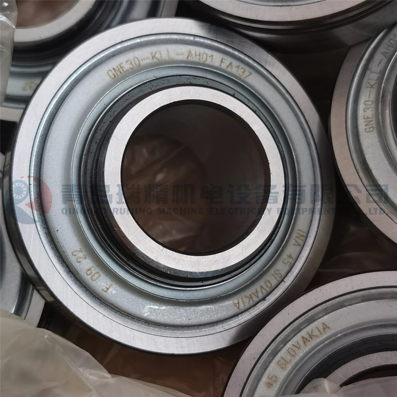 outer spherical bearing GNE30-KLL-AH01-OSE-FA137 non-eccentric positioning lock ring