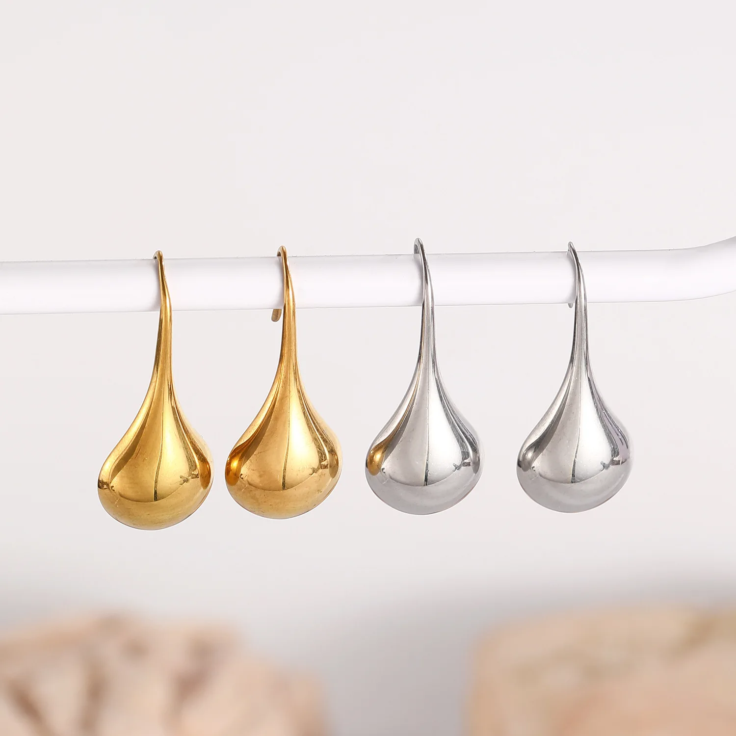 Meetvii New 316 Stainless Steel 18k Gold-plated Water Drop Earring for Women Simple Fashion Earrings Jewelry Gifts