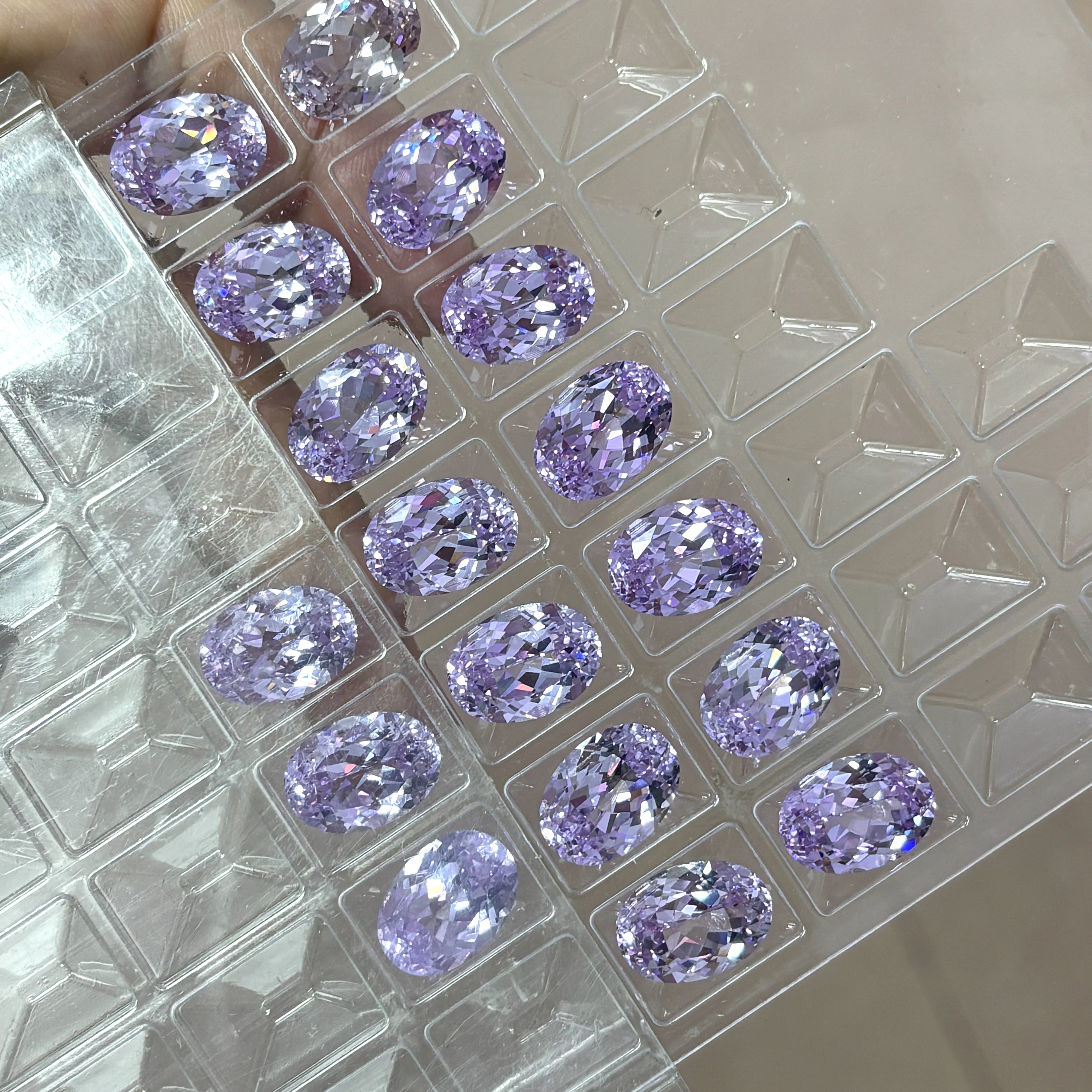 Immagine 4: Top viola chiaro coltivato da laboratorio zaffiro smeraldo/ovale/pera/ovale/forma di cuore pietra preziosa sciolta per gioielli anello collana orecchini pendenti