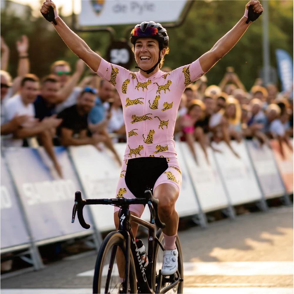 

2026 WOMEN Cycling Jersey Set Funny Cartoon Cat Bike Clothes Summer Bicycle Clothing Cycling Set Maillot Conjunto Ropa Ciclismo