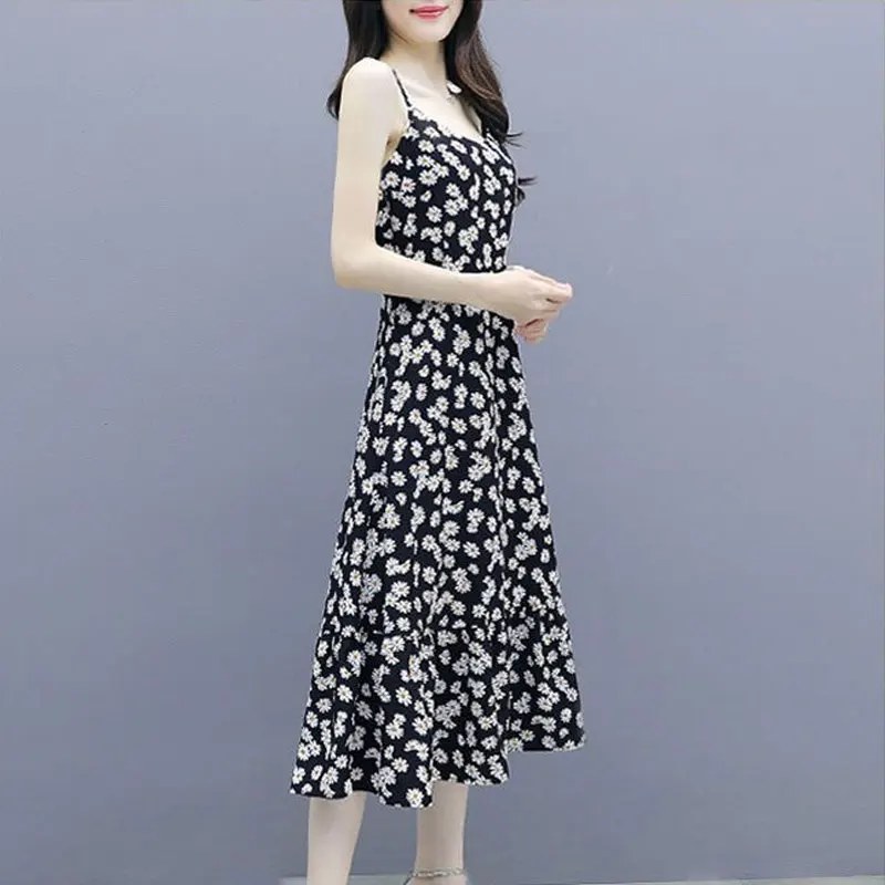 2024 Summer Thin New Broken Flowers Dresses Beach Style Odzież damska Vintage Sleeveless A-Line Waist Commute Slip Midi Dress