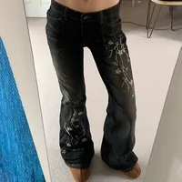 Floral Embroidery Jeans Vintage 2000s Low Rise Flared Jeans Women Retro Y2k Baggy Denim Pants High Street Basic Trousers - Image 2