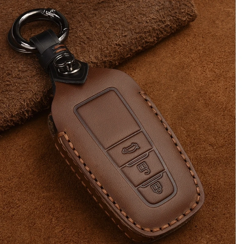 

High-quality Leather Car Key Case Key Chain Bag Protective Shell for Toyota Levin Wildlander Rav4 Car Accessories