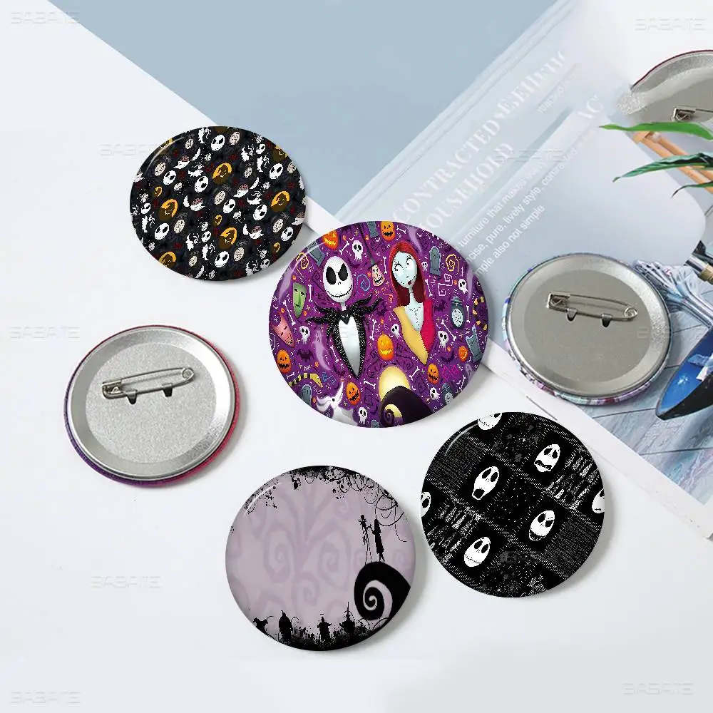 Cartoon The N-Nightmare B-Before C-Christmas 32/44/58MM Customizable Button Pins Cute Funny Creative Badge Jewelry Decor Gifts