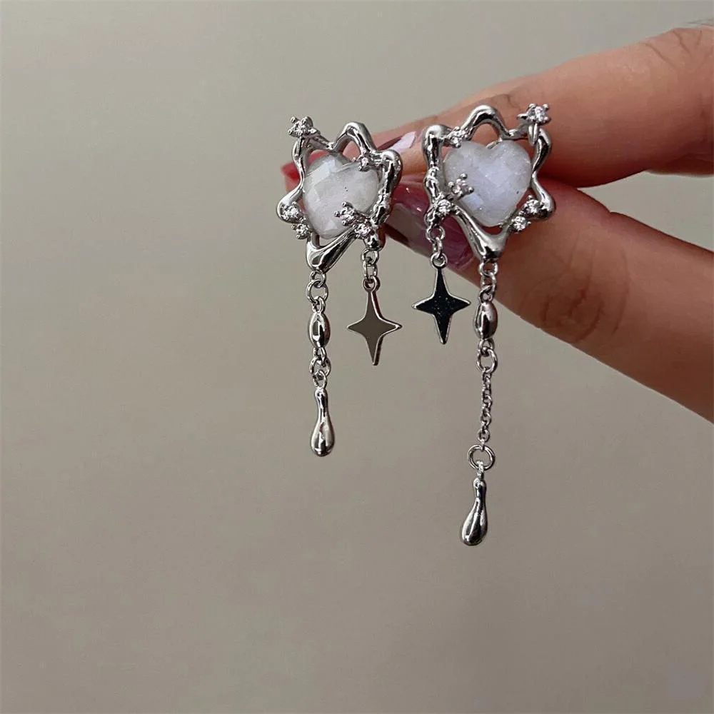 Korean new four-pointed star asymmetric love earrings image 3