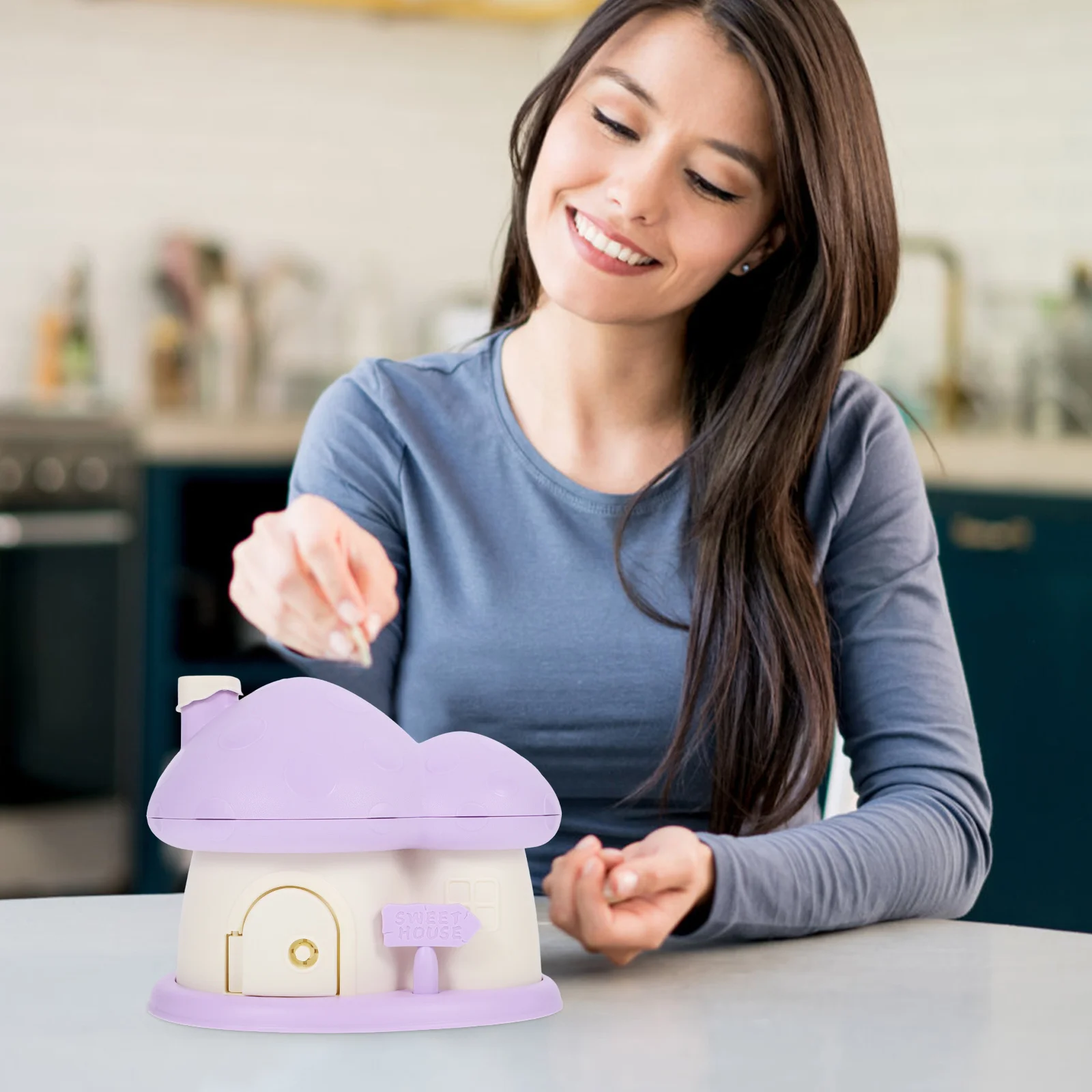 

Charming Mushroom House Piggy Bank Creative Coin Box for Children New Year Party Anniversary Present Lovely Ornament