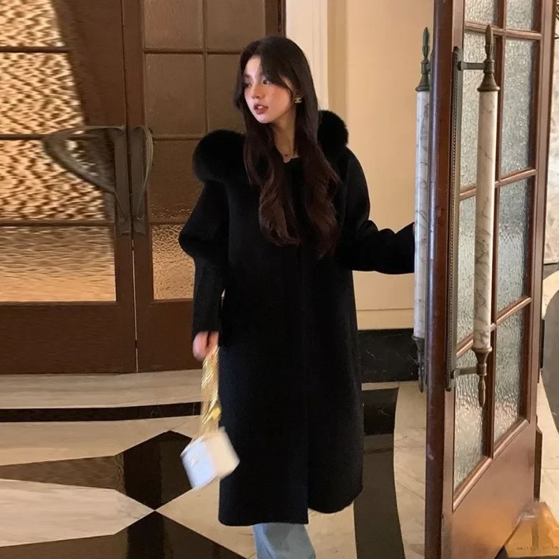 The Petite Woolen Overcoat Is Trendy Mid-length Large-collar Double-sided Woolen Coat Is A Must-have for Women in Autumn Winter.
