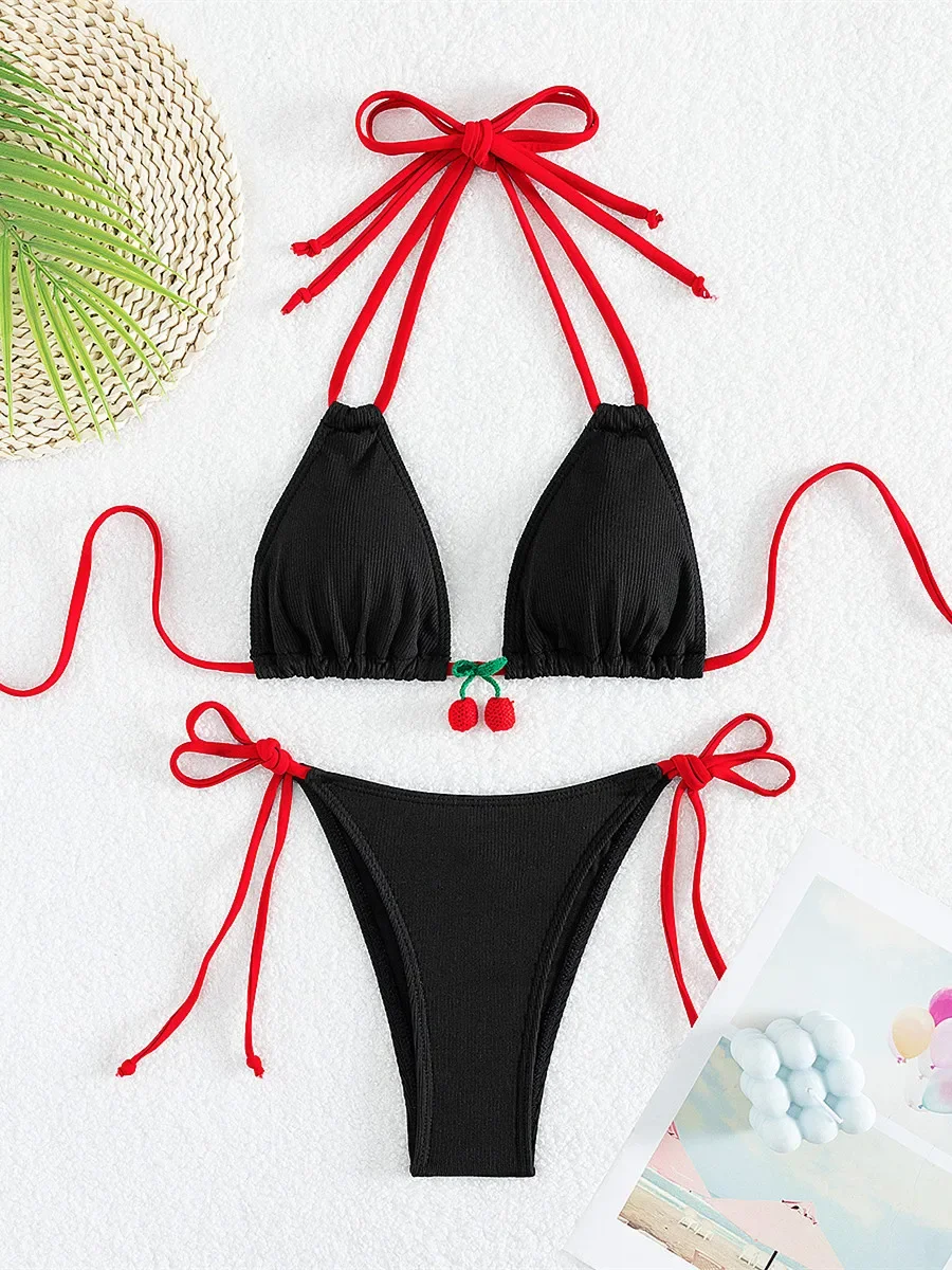 Bikini de diseño de fresas para mujer, microbañador Sexy de realce en contraste blanco, traje de baño brasileño de estilo vendaje con Tanga, 2024