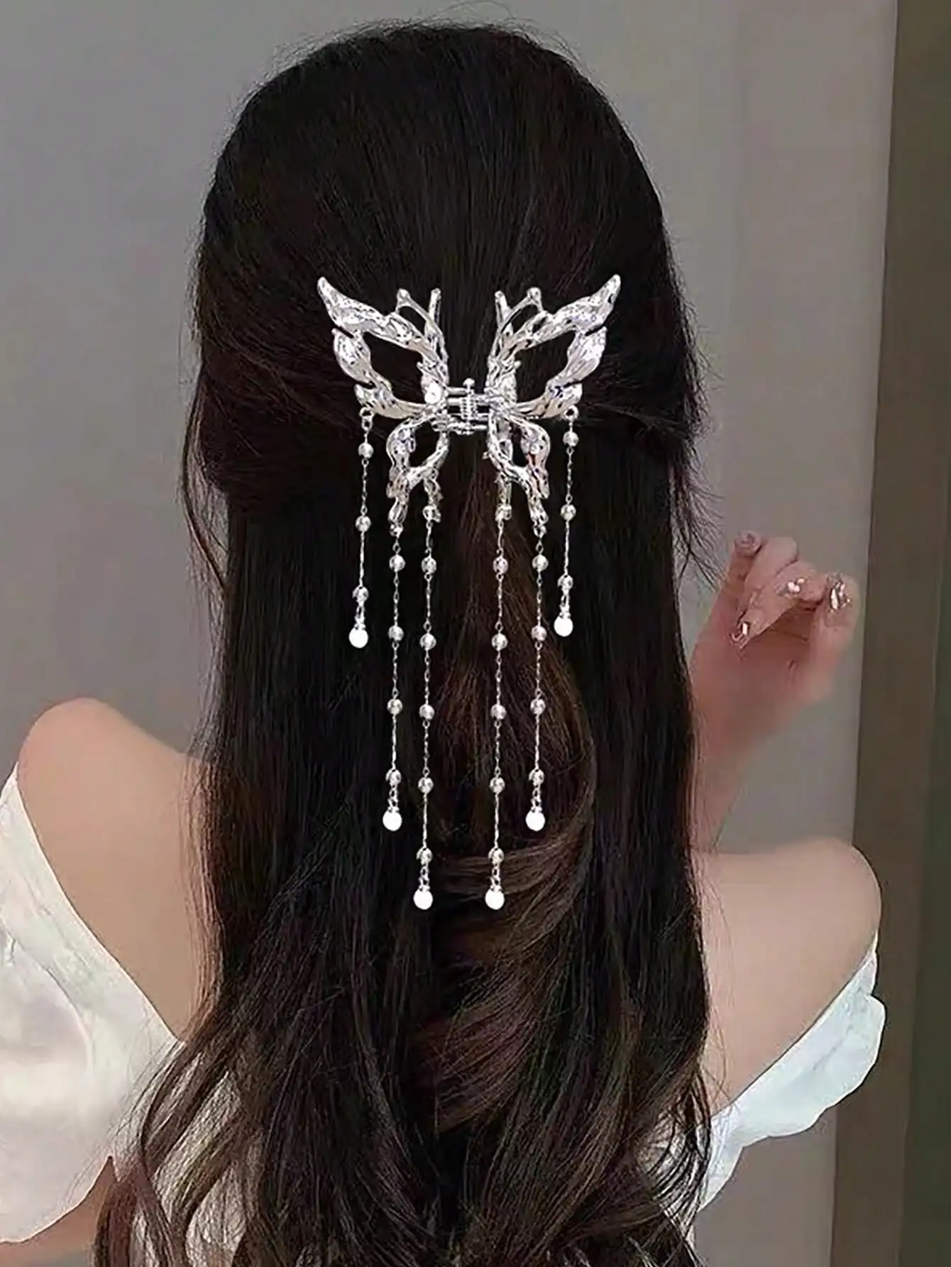 

Butterfly Metal Hair Clip New Chinese Style Tassel Small Hair Claw Elegant Half-Up Hair Accessories for Women Summer Beach Party