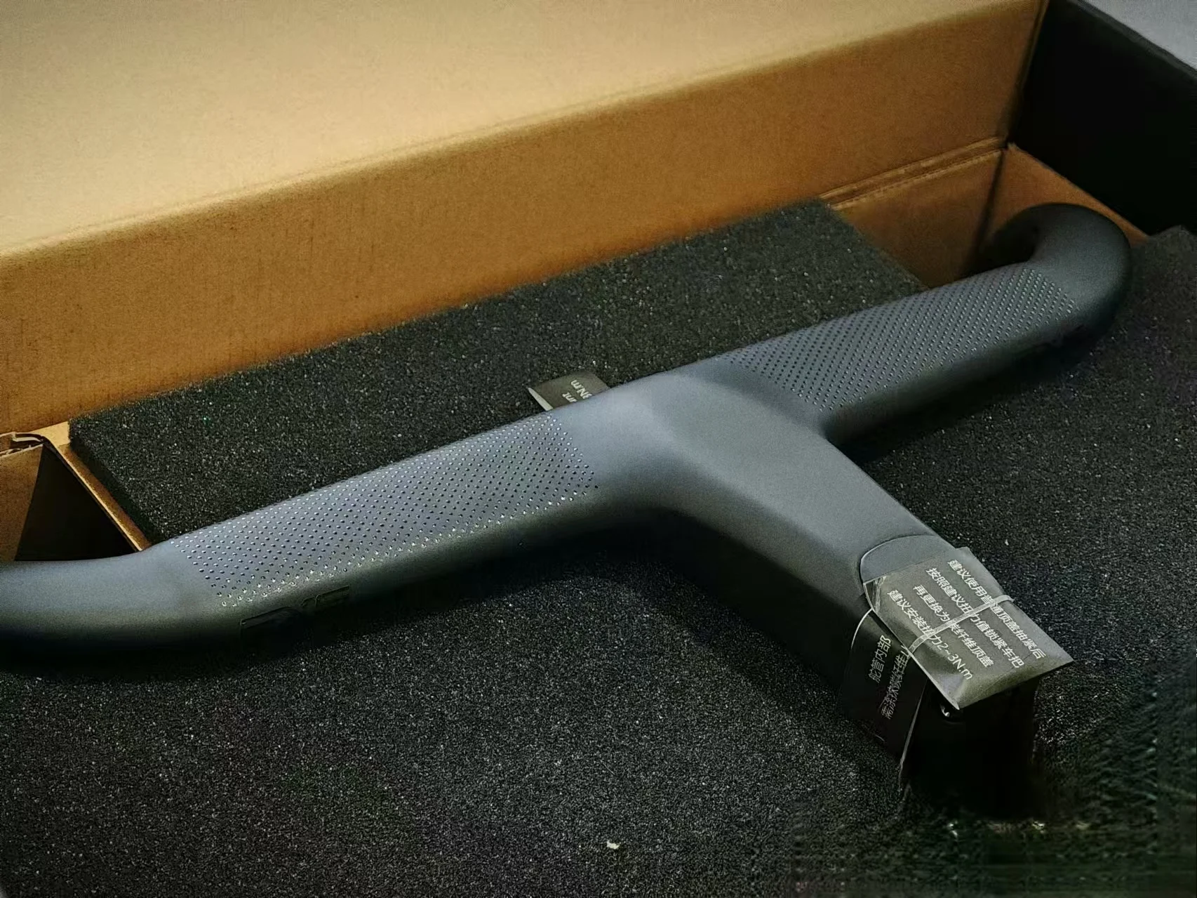 مقبض من ألياف الكربون لدراجة الطريق EXS t AeroVer، مع محول 31.8 مم من ألياف الكربون المدمجة، مقبض منحني 28.6 مم داخليًا بالكامل